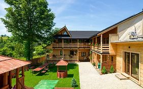 Villa Baranówka - apartamenty z widokiem na Giewont, w paśmie Gubałówki by ShortStayPoland